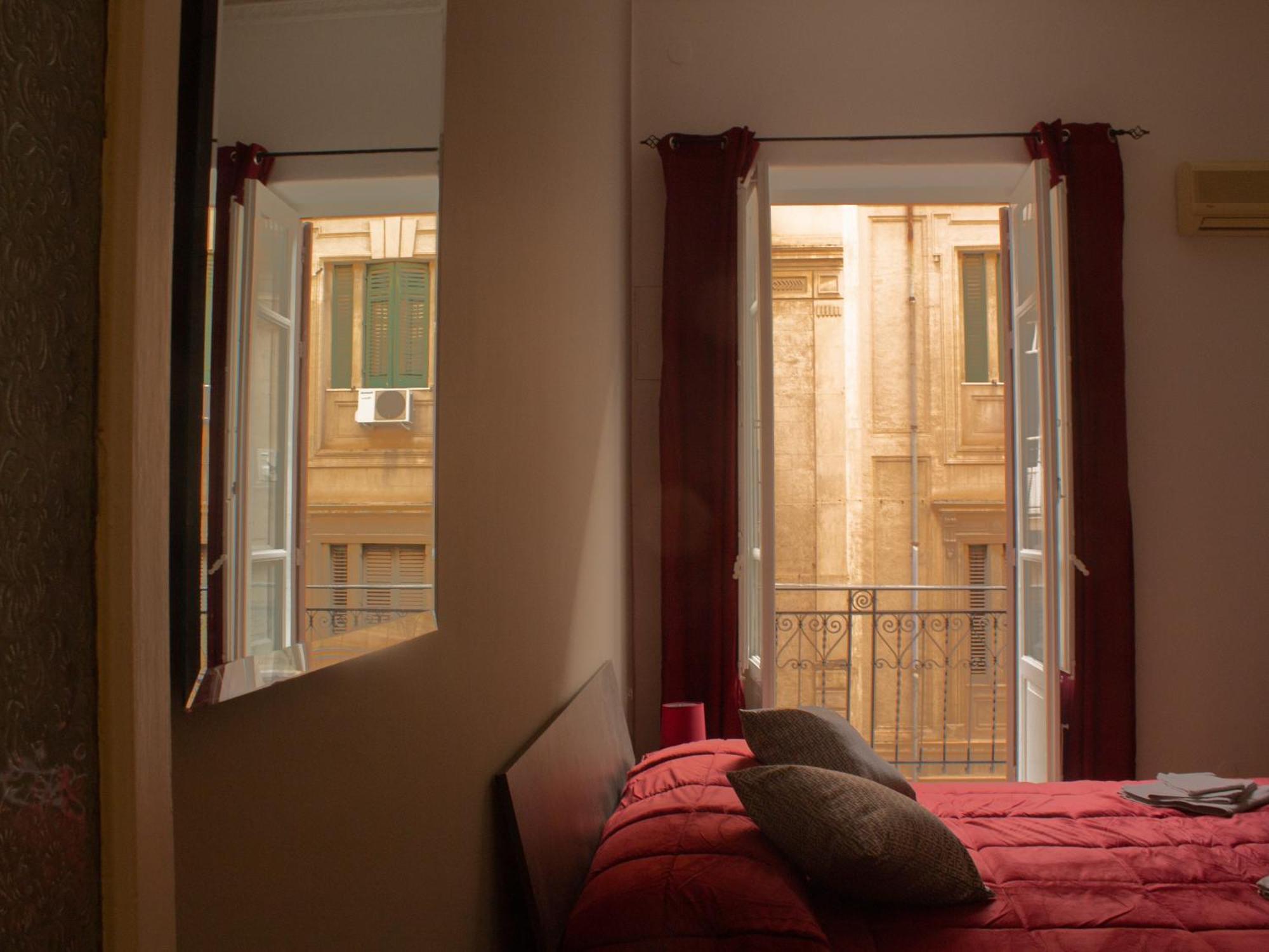 Pacini Deluxe Apartment Palermo Bagian luar foto