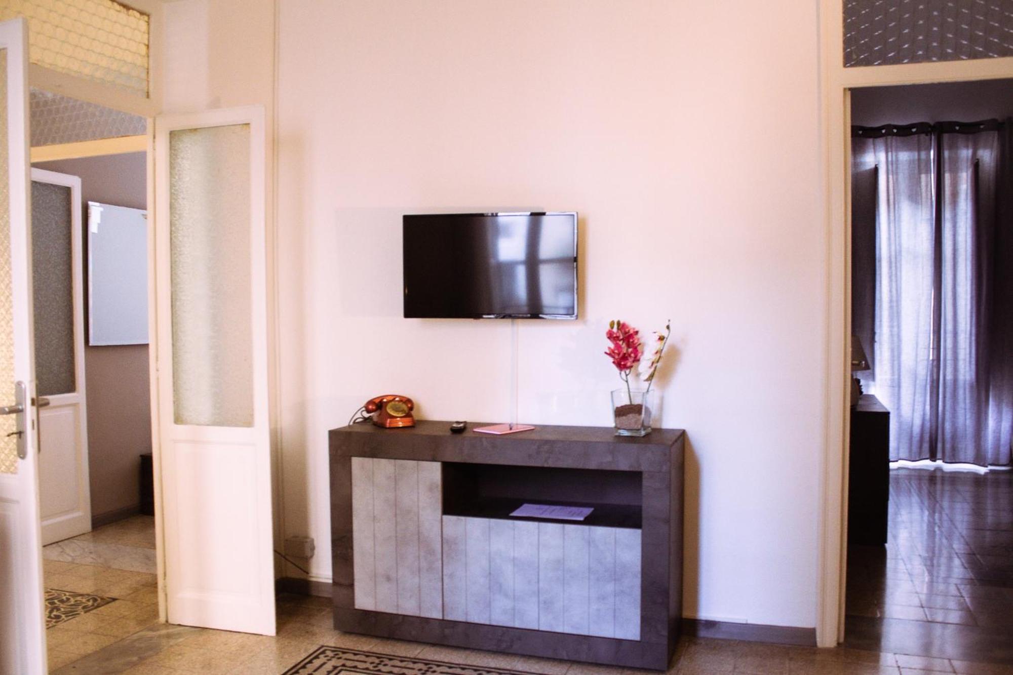Pacini Deluxe Apartment Palermo Bagian luar foto